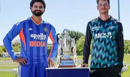 IND vs NZ 3rd T20I: भारत ने टॉस जीतकर चुनी गेंदबाजी, सीरीज पर कब्जा जमाने उतरेगी टीम इंडिया IND vs NZ 3rd T20I: भारत ने टॉस जीतकर चुनी गेंदबाजी, सीरीज पर कब्जा जमाने उतरेगी टीम इंडिया