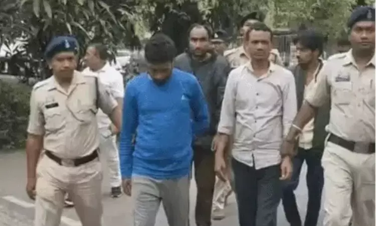 Ration Shop Theft GPS Tracker: राशन चोरों को पकड़ने के लिए पुलिस ने शक्कर की बोरी में छिपा दिया GPS ट्रैकर, 5 गिरफ्तार