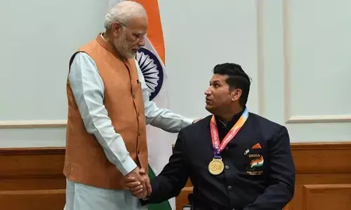 एशियन पैरा गेम्स में 3 गोल्ड जीतने वाले नीरज यादव की मौत, फ्लैट में मृत मिले; जांच जारी एशियन पैरा गेम्स में 3 गोल्ड जीतने वाले नीरज यादव की मौत, फ्लैट में मृत मिले; जांच जारी