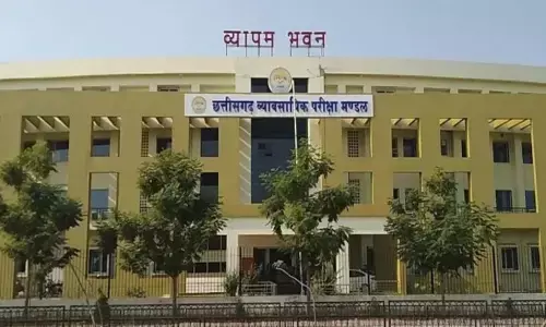 CG Patwari Bharti 2026: छत्तीसगढ़ में 200 पदों पर होगी पटवारियों की सीधी भर्ती, 26 जिलों में होंगी नियुक्तियां
