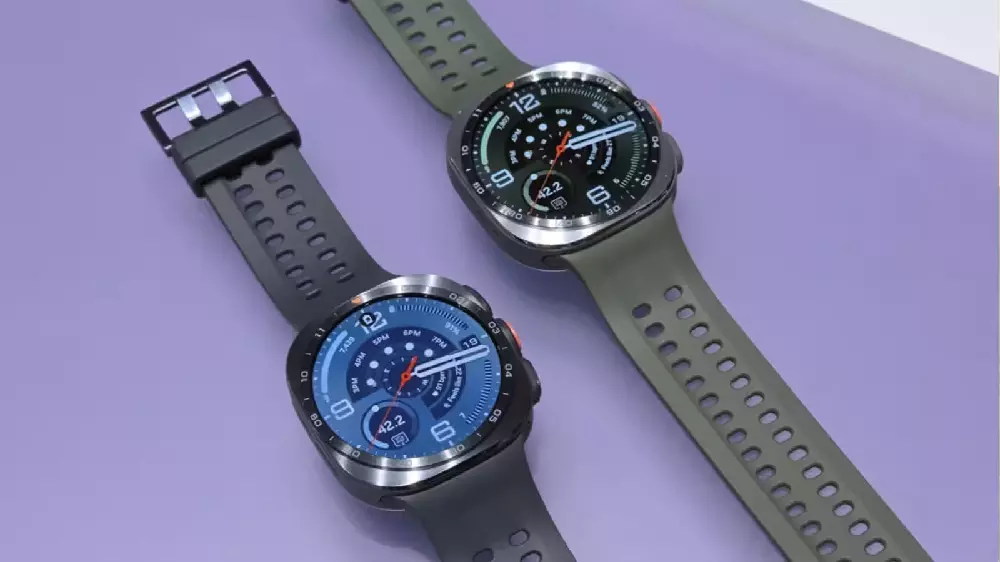 Samsung Galaxy Watch Ultra 2 Review: कलाई पर फ्लैगशिप फोन जैसा अनुभव, 3 दिन की बैटरी और दमदार फिटनेस फीचर्स Samsung Galaxy Watch Ultra 2 Review: कलाई पर फ्लैगशिप फोन जैसा अनुभव, 3 दिन की बैटरी और दमदार फिटनेस फीचर्स