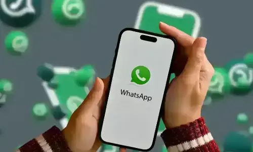 WhatsApp में आएगा नया अपडेट, अब ग्रुप में लगा सकेंगे स्टेटस, नए मेंबर्स को भेज सकेंगे पुरानी चैट हिस्ट्री, जानिए कैसे करेगा काम
