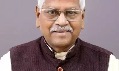 CG Breaking : छत्तीसगढ़ के वरिष्ठ भाजपा विधायक डोमनलाल कोर्सेवाड़ा का निधन, हैदराबाद के अस्पताल में ली अंतिम सांस CG Breaking : छत्तीसगढ़ के वरिष्ठ भाजपा विधायक डोमनलाल कोर्सेवाड़ा का निधन, हैदराबाद के अस्पताल में ली अंतिम सांस