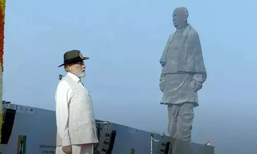 राष्ट्रीय एकता दिवस परेड में शामिल हुए PM मोदी, सरदार पटेल को किया नमन, देश की एकता पर दिया संदेश